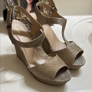 Rampage Gold Wedge Sandals